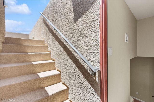 6257 Olde Lockford Court, Las Vegas, NV 89139