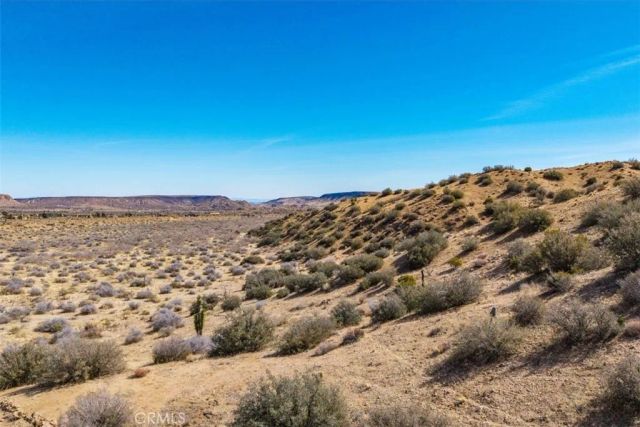 2841 Tumbleweed, Pioneertown, CA 92268