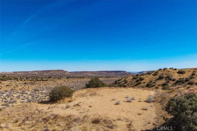 2841 Tumbleweed, Pioneertown, CA 92268