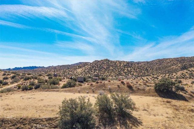 2841 Tumbleweed, Pioneertown, CA 92268