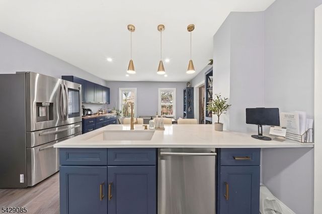 71 Spring St, Nutley Twp., NJ 07110