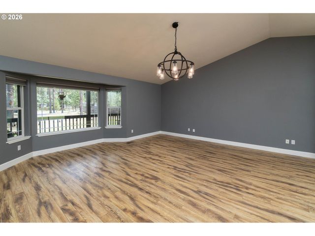 51343 MITCHELL Rd, La Pine, OR 97739