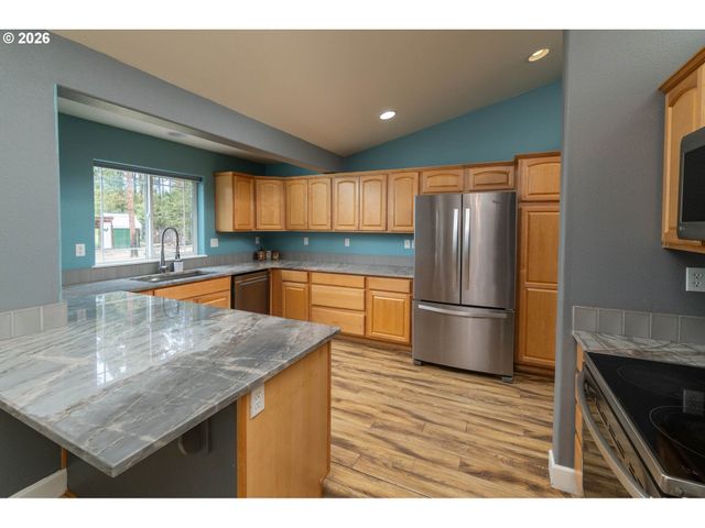 51343 MITCHELL Rd, La Pine, OR 97739