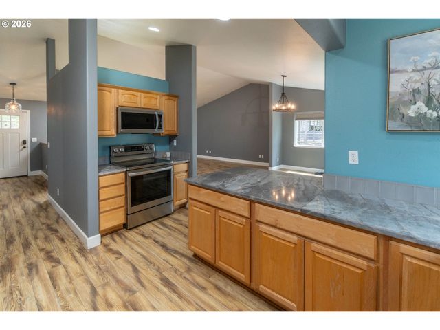 51343 MITCHELL Rd, La Pine, OR 97739