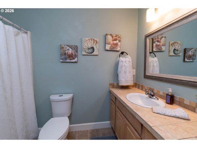 51343 MITCHELL Rd, La Pine, OR 97739