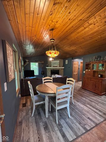 8255 Center Lake Road, Nineveh, IN 46164