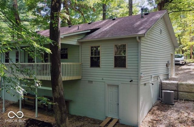 8255 Center Lake Road, Nineveh, IN 46164