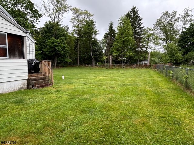 33 Longview Ave, Randolph Twp., NJ 07869