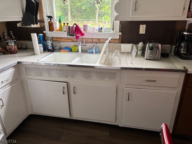 33 Longview Ave, Randolph Twp., NJ 07869