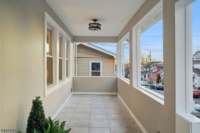 2041 Ostwood Ter, Maplewood Twp., NJ 07040