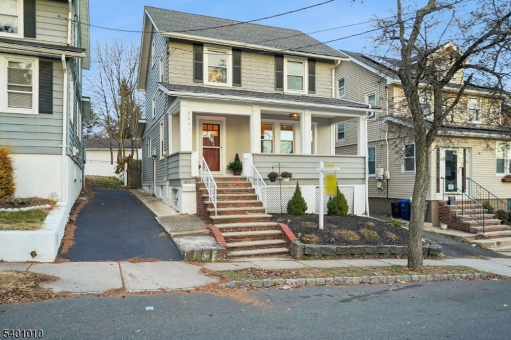 2041 Ostwood Ter, Maplewood Twp., NJ 07040