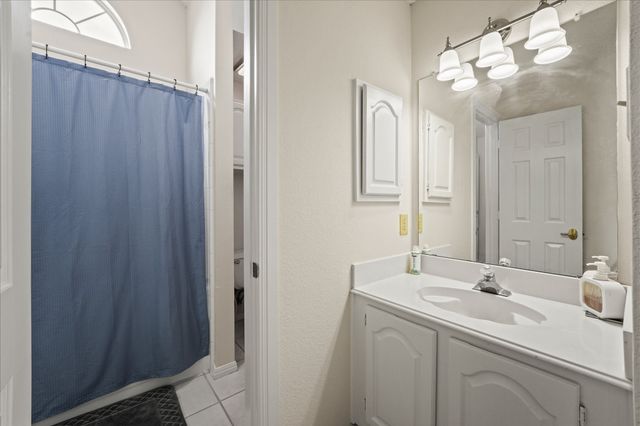 9420 Blue Jay Way, Irving, TX 75063