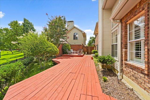 9420 Blue Jay Way, Irving, TX 75063