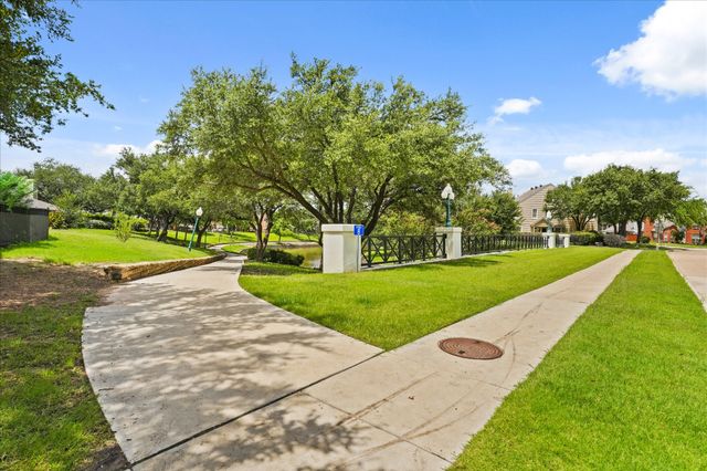 9420 Blue Jay Way, Irving, TX 75063