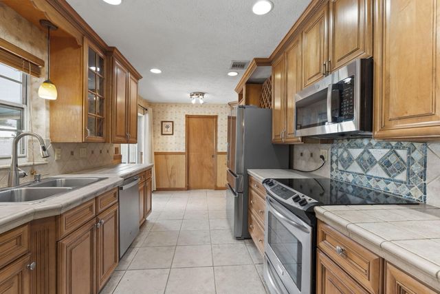 766 SW Byron Street, Port St. Lucie, Port St Lucie, FL 34983