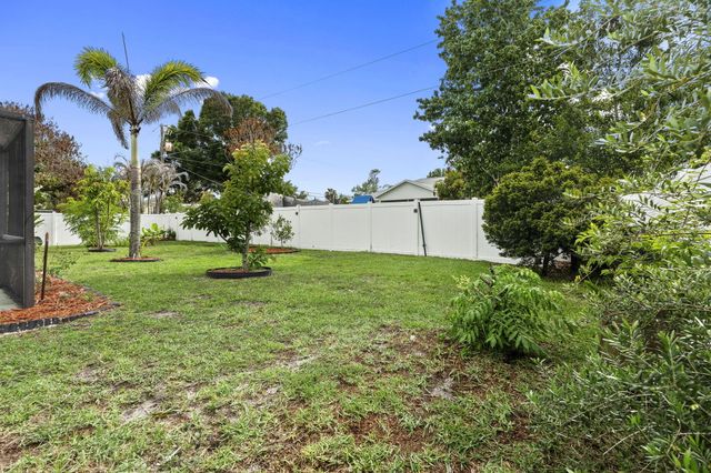 766 SW Byron Street, Port St. Lucie, Port St Lucie, FL 34983