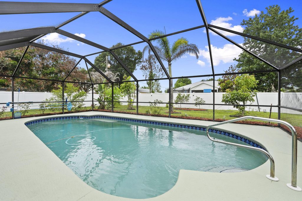 766 SW Byron Street, Port St. Lucie, Port St Lucie, FL 34983
