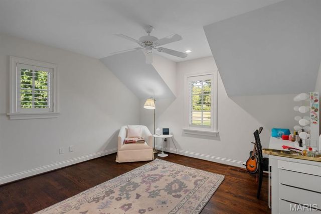 12 Ladue Manor, Ladue, MO 63124