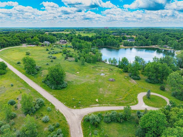 5670 E Stone Valley Drive, Ann Arbor, MI 48105