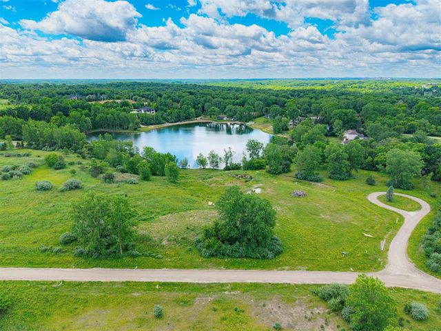 5670 E Stone Valley Drive, Ann Arbor, MI 48105