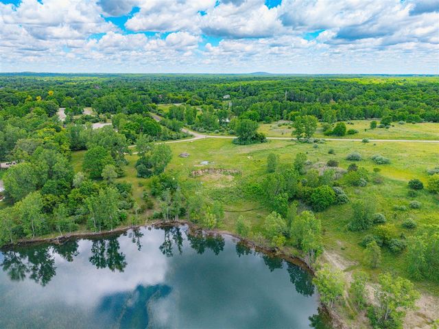 5670 E Stone Valley Drive, Ann Arbor, MI 48105