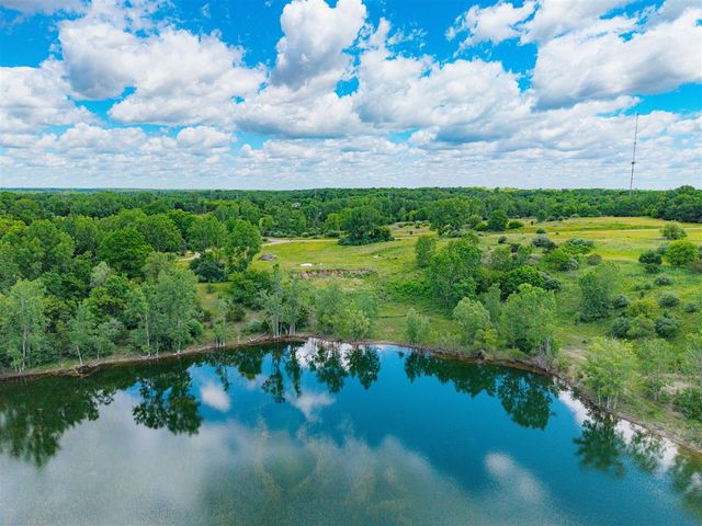 5670 E Stone Valley Drive, Ann Arbor, MI 48105