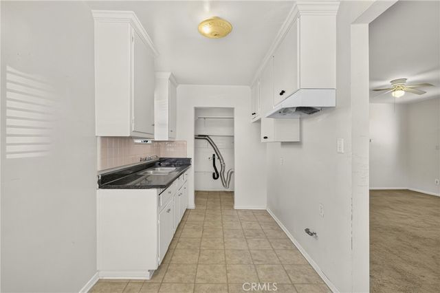 113 E 214th, Carson, CA 90745