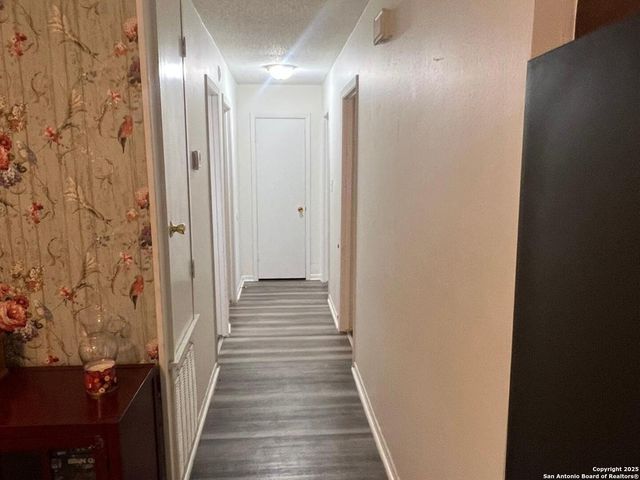 1404 Glendale, Beeville, TX 78102