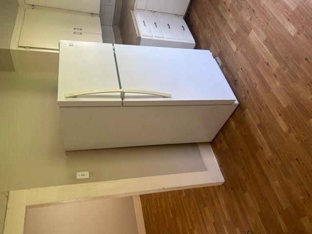 1008 Washburn ST, Taylor, TX 76574