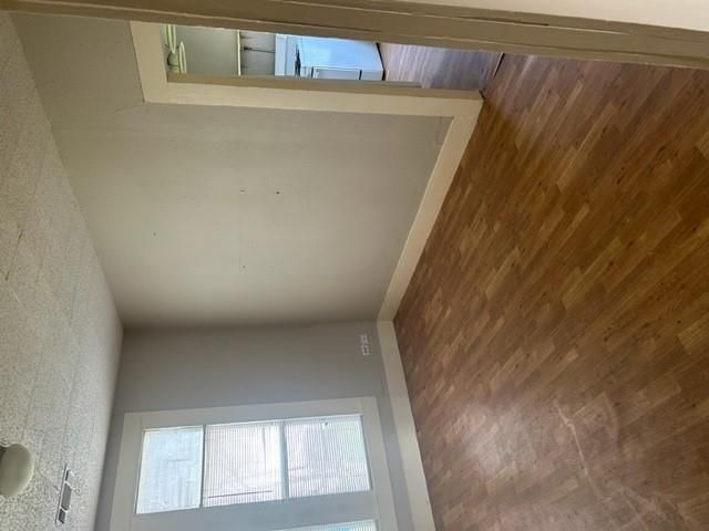 1008 Washburn ST, Taylor, TX 76574