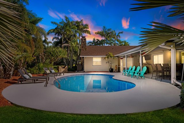 1887 Finn Hill Drive, Boynton Beach, FL 33426