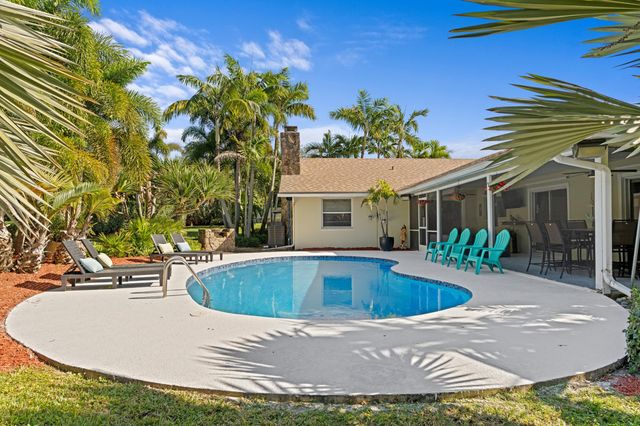 1887 Finn Hill Drive, Boynton Beach, FL 33426