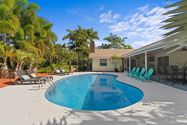 1887 Finn Hill Drive, Boynton Beach, FL 33426