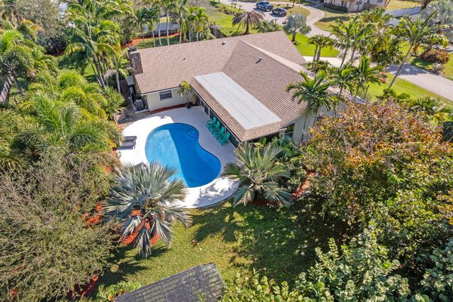 1887 Finn Hill Drive, Boynton Beach, FL 33426