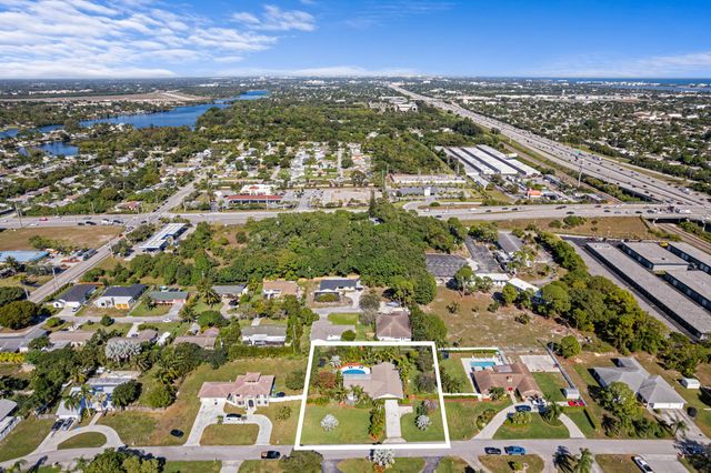 1887 Finn Hill Drive, Boynton Beach, FL 33426