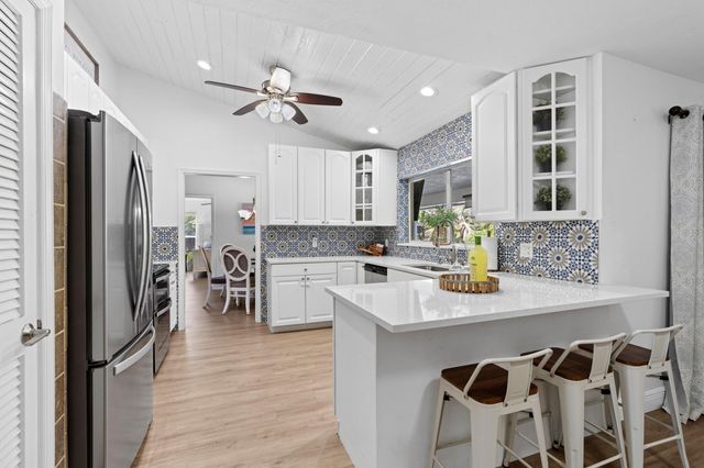 1887 Finn Hill Drive, Boynton Beach, FL 33426