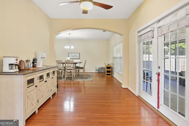 10 Chapel Lake N, Savannah, GA 31419