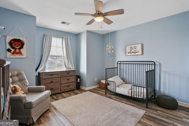 10 Chapel Lake N, Savannah, GA 31419