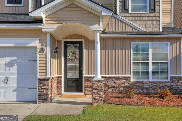 10 Chapel Lake N, Savannah, GA 31419