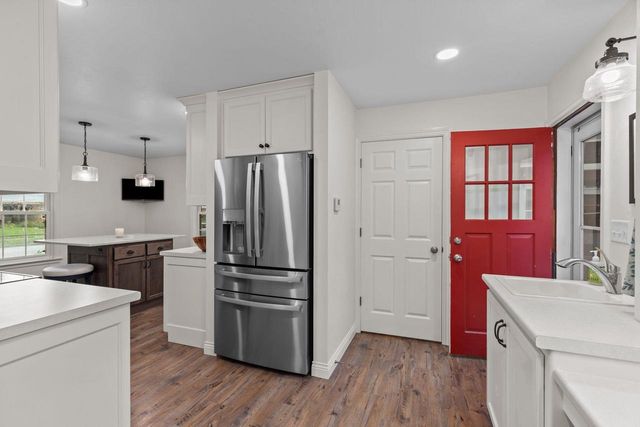 165 RIVER DRIVE, Appleton, WI 54915