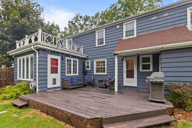 165 RIVER DRIVE, Appleton, WI 54915