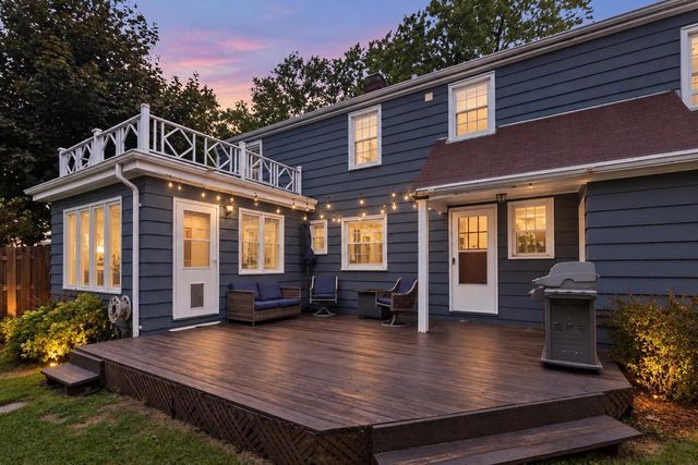 165 RIVER DRIVE, Appleton, WI 54915