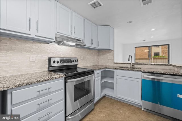 8871 WELBECK WAY, Montgomery Village, MD 20886