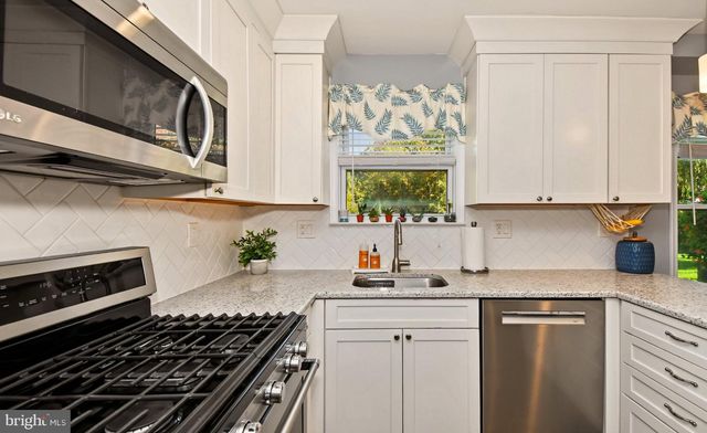 104 FLINTLOCK CIR, Lansdale, PA 19446