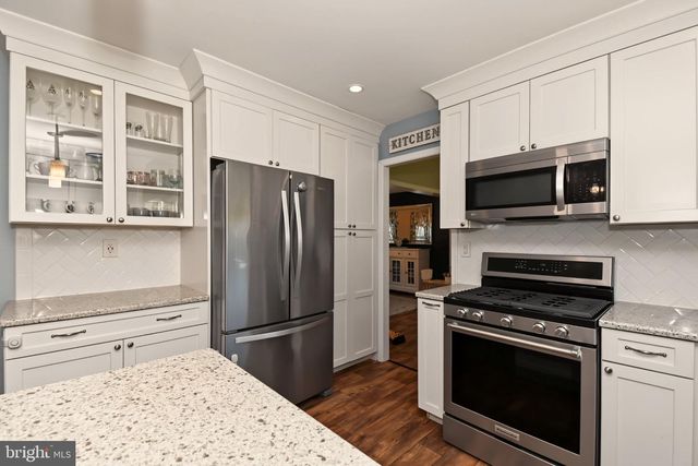 104 FLINTLOCK CIR, Lansdale, PA 19446
