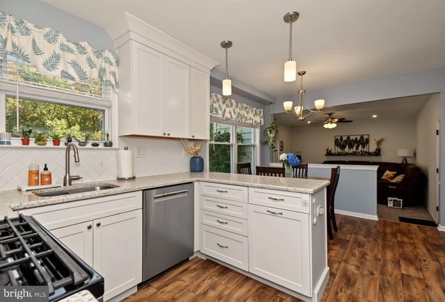 104 FLINTLOCK CIR, Lansdale, PA 19446
