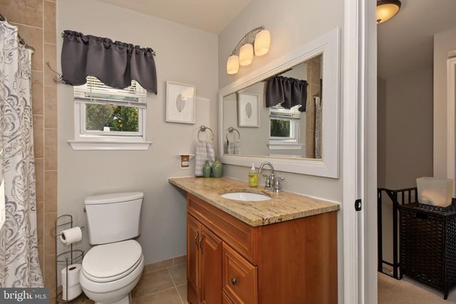 104 FLINTLOCK CIR, Lansdale, PA 19446