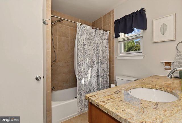 104 FLINTLOCK CIR, Lansdale, PA 19446