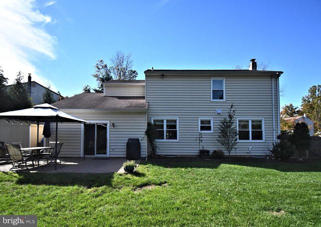 104 FLINTLOCK CIR, Lansdale, PA 19446