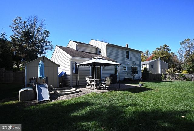 104 FLINTLOCK CIR, Lansdale, PA 19446